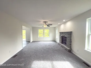 313292211e5347b17deb7c74cdc9a031-cc_ft_384