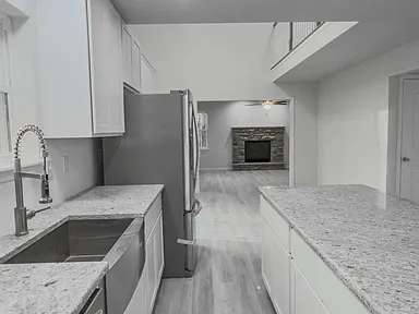 14c53e25ac384e35bdaf5ce420f8fc5f-cc_ft_384