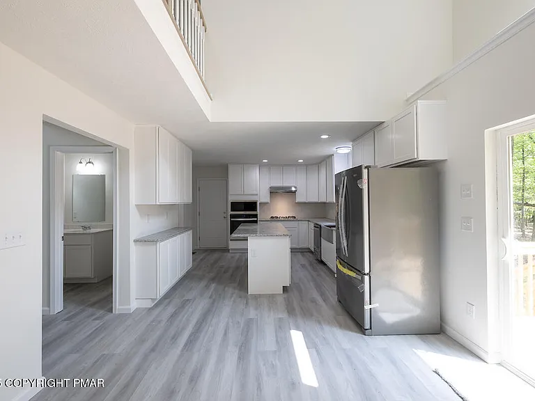 4d48f1f739cb4a0c7da8d1f80ba9eaca-cc_ft_768