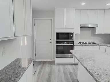 8100a1d1e3ea0fda68c3301fdcade467-cc_ft_384