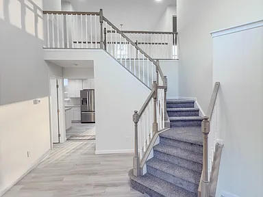 c143bbcf66fd780b991d63a4ab55cd33-cc_ft_384-1