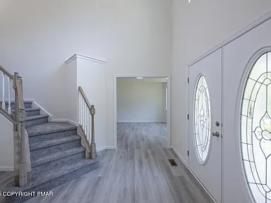 eca3d2510b69e647640338726c267248-cc_ft_384